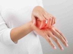 您的皮肤需要细心呵护:重庆朝天门医院皮炎护理与治疗指南